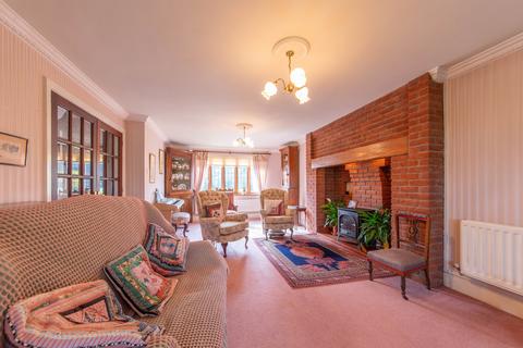 The Maples, 3 Mount Pleasant, Tenbury Wells, WR15 8DY