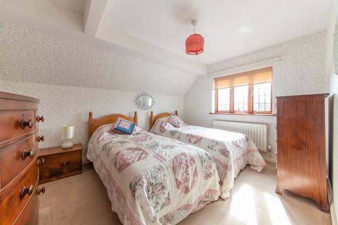 The Maples, 3 Mount Pleasant, Tenbury Wells, WR15 8DY