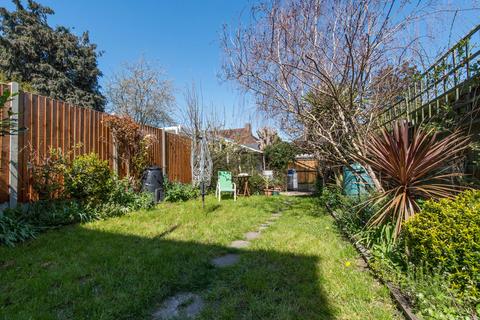 18 Croydon Road, Beddington, Croydon, CR0 4PA