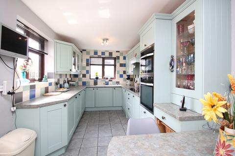 60 Ensor Drive, Polesworth, Tamworth, B78 1JW