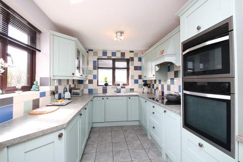 60 Ensor Drive, Polesworth, Tamworth, B78 1JW