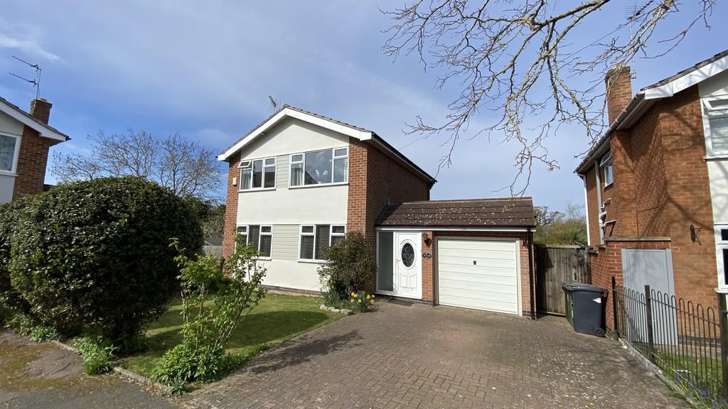 Tiverton Road, Loughborough 3 bed detached house £340,000