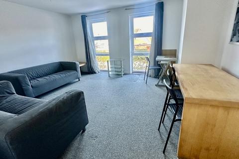 2 bedroom apartment to rent, Templars Court, Lenton