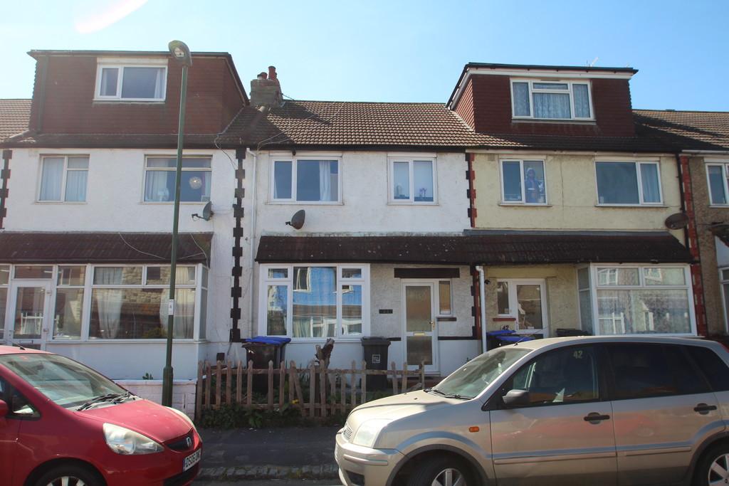 St. Richards Road, Portslade, East Sussex, BN41 1PA 4 bed terraced