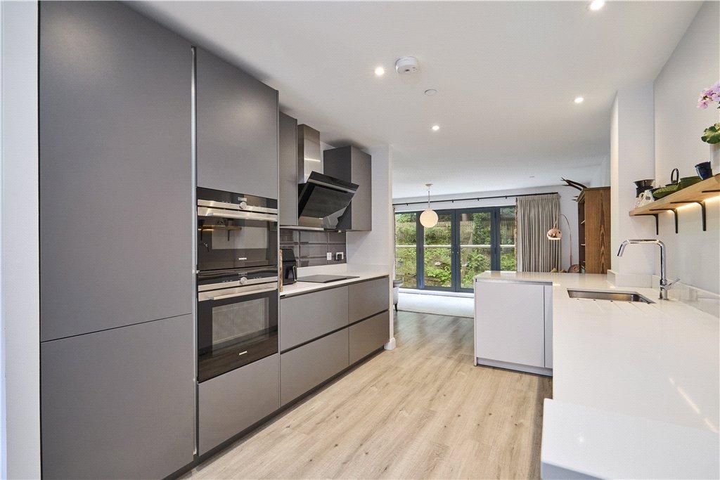 Contemporary Kitchen