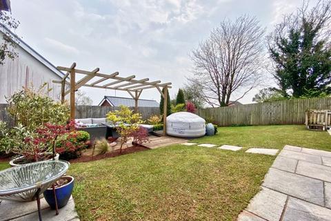 2 Bryn Celyn, Llanharry, Pontyclun, CF72 9ZE