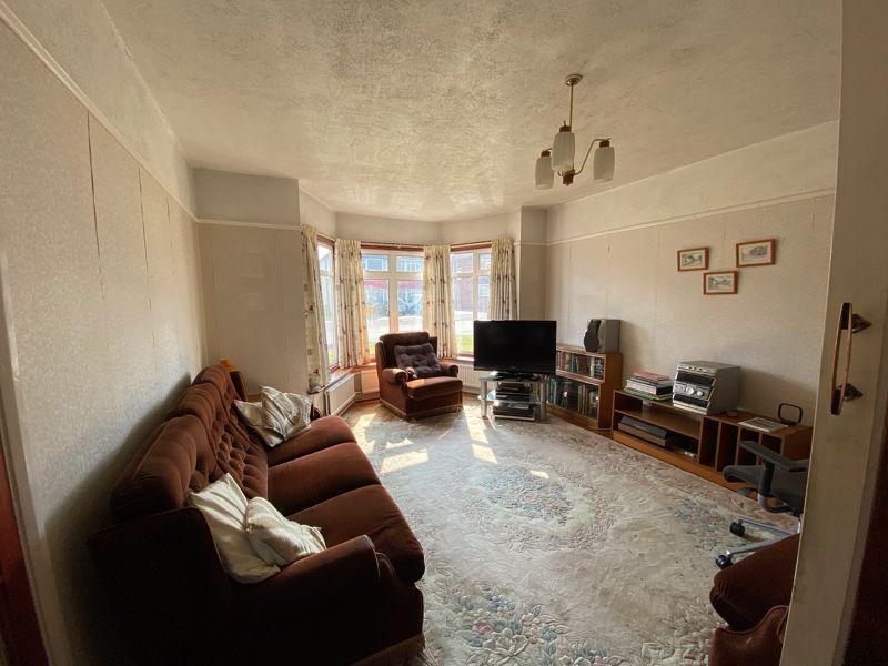 Plaxtol Road, Erith 3 bed semidetached house £400,000