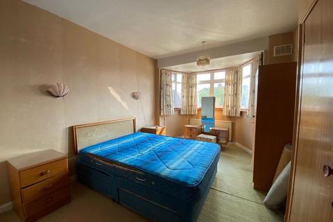 54 Plaxtol Road, Erith, DA8 1NL
