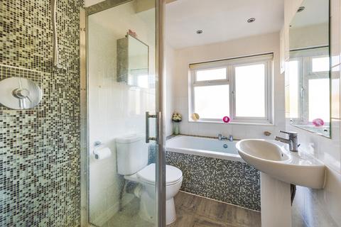 32 Kenmere Road, Welling, DA16 1PH