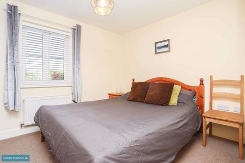 18 Bugle Way, North Petherton, Bridgwater, TA5 2FR