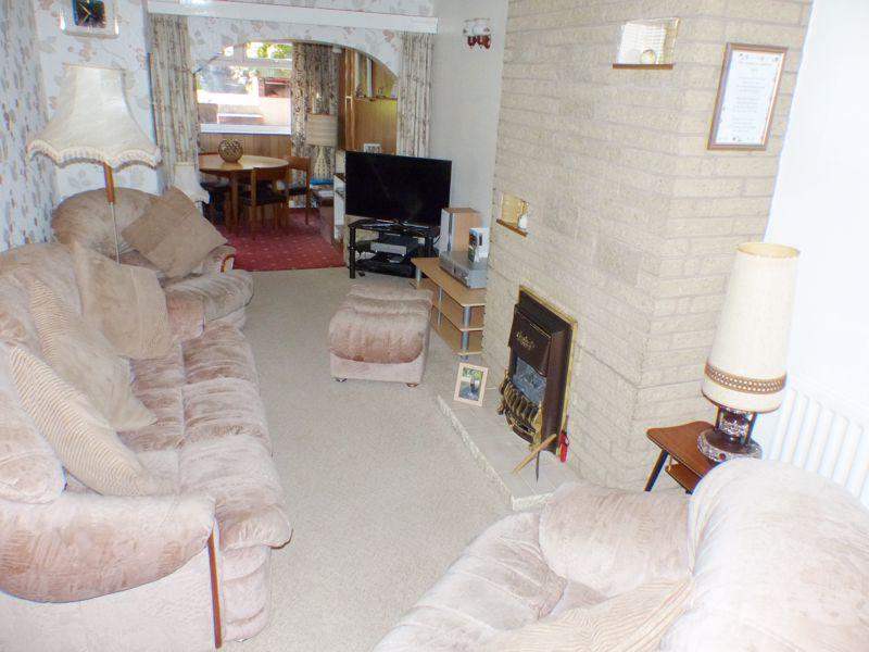 Courtenay Road, Great Barr, Birmingham B44 8JQ 2 bed semidetached