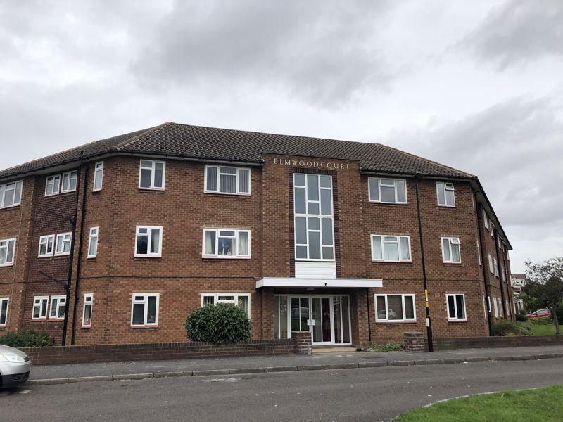 Sutton Oak Road, Sutton Coldfield 2 bed apartment £130,000