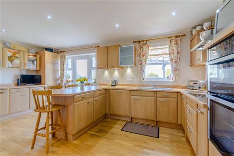 2 Oxmoor Meadows, Hunsingore, Wetherby, LS22 5NQ