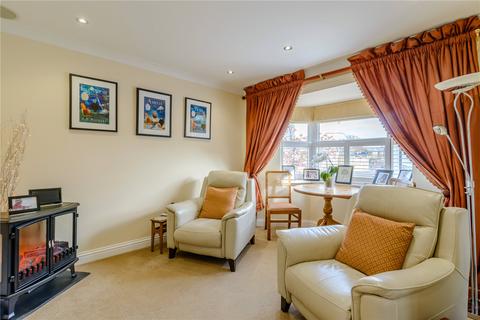 2 Oxmoor Meadows, Hunsingore, Wetherby, LS22 5NQ