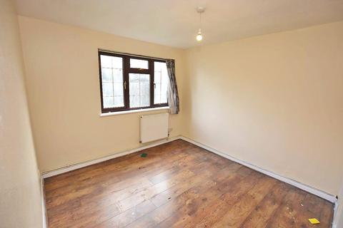39 Bertrand Way, London, SE28 8LL