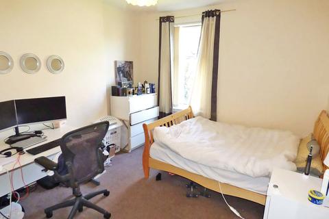 Flat A, 15 Forebank Road, Dundee, DD1 2PF