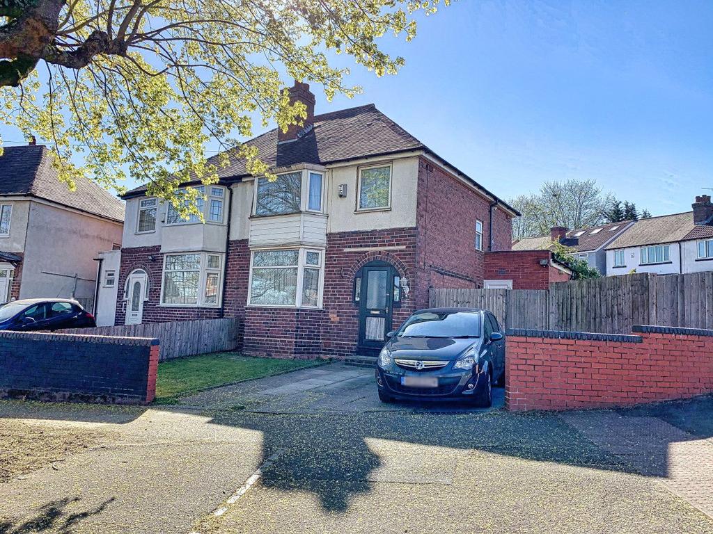 Sandwell Road, Birmingham, B21 3 bed semidetached house £190,000