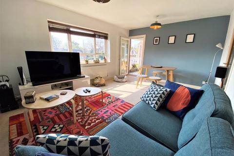Flat 5, Regan House Charlecott Close, Birmingham, B13 0DE