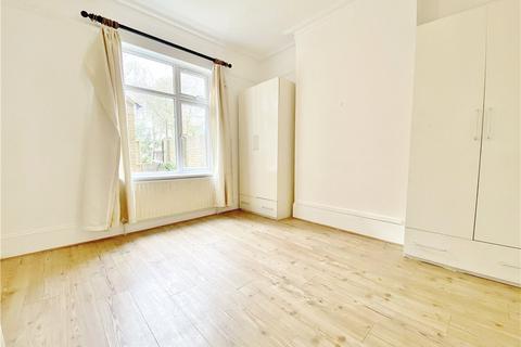 60 Montague Road, Hounslow, TW3 1LD