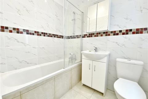 60 Montague Road, Hounslow, TW3 1LD