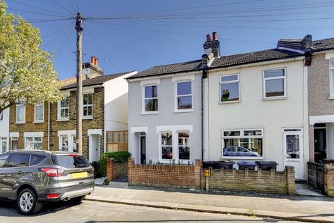 16 Laurier Road, Croydon, CR0 6JQ