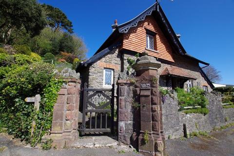 Hollerday Cottage Hollerday Drive, Lynton, EX35 6HQ