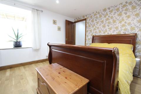 2 Evans Terrace, Dukestown, Tredegar, NP22 4EH