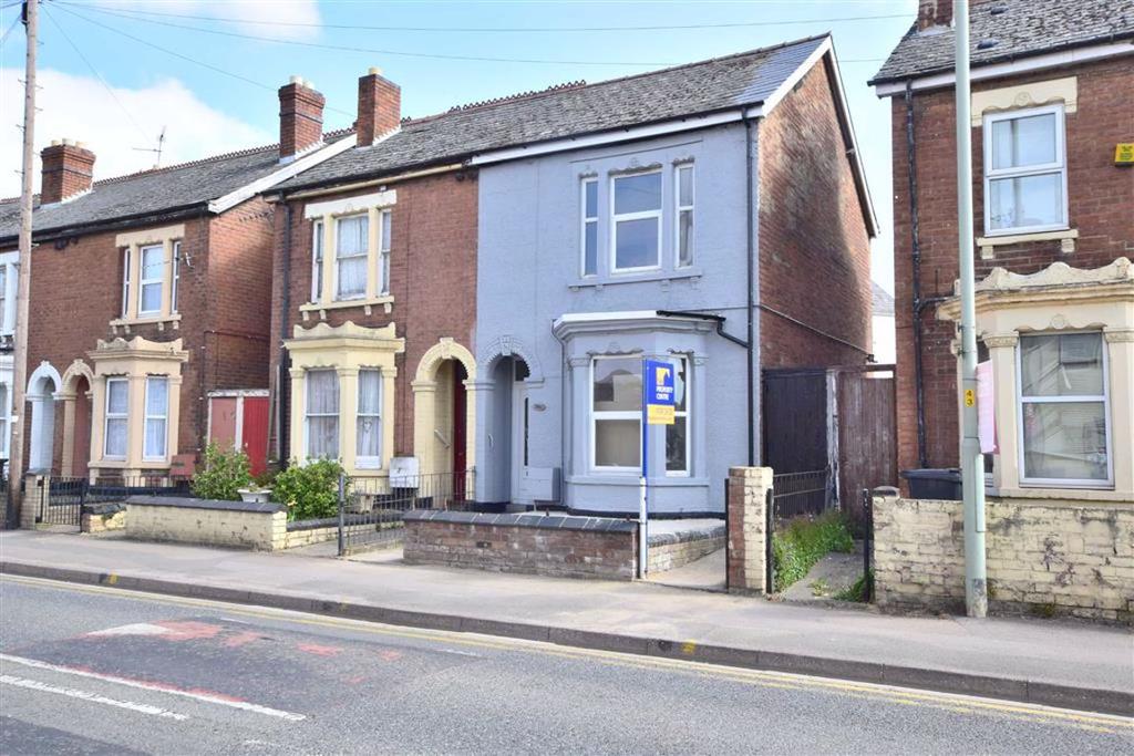 Barton Street, Gloucester, GL1 3 bed semidetached house £190,000