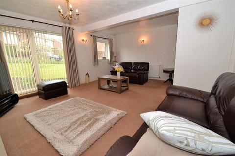 3 Villa Mount, Wyke, Bradford, BD12 9LD