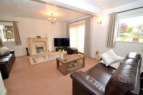 3 Villa Mount, Wyke, Bradford, BD12 9LD