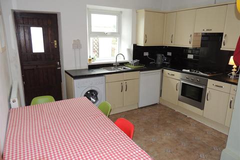 7 Ledrah Road, St Austell, PL25 5HG