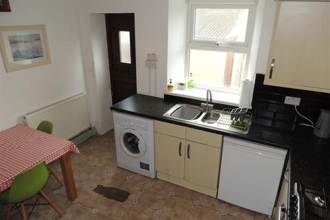 7 Ledrah Road, St Austell, PL25 5HG