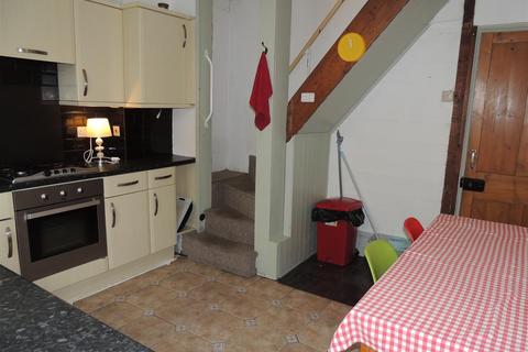7 Ledrah Road, St Austell, PL25 5HG