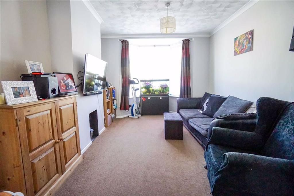 Paynton Road, St. Leonardsonsea... 3 bed terraced house £240,000