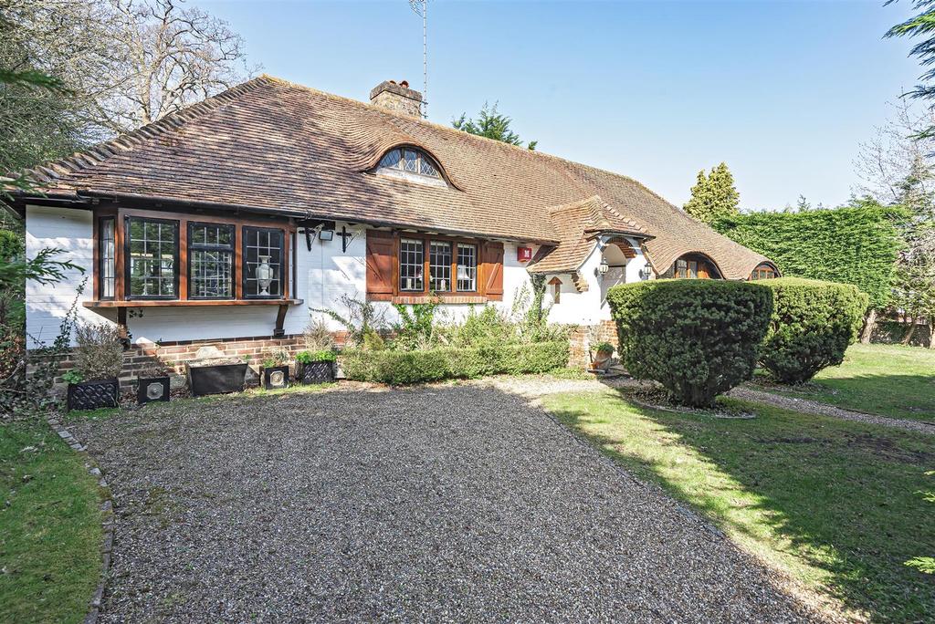 Pine Walk, East Horsley 3 bed bungalow £1,000,000