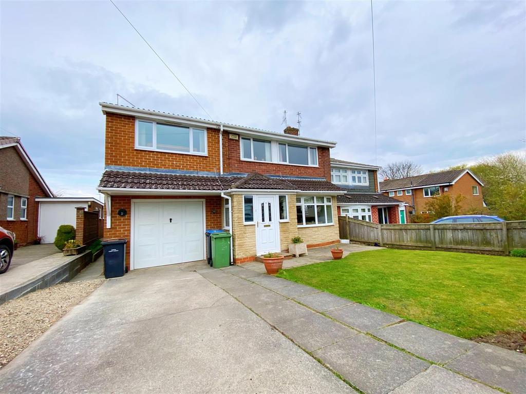 The Meadows, Sedgefield... 4 bed semidetached house £249,950