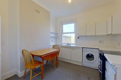 105a Twilley Street, London, SW18 4NW