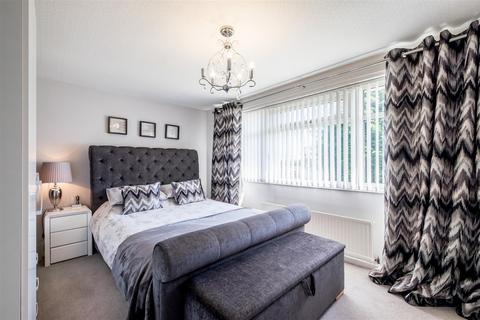 12 Foxcroft Drive, Brighouse, HD6 3PQ