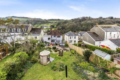 Braemuir King Street, Combe Martin, Ilfracombe, EX34 0BX
