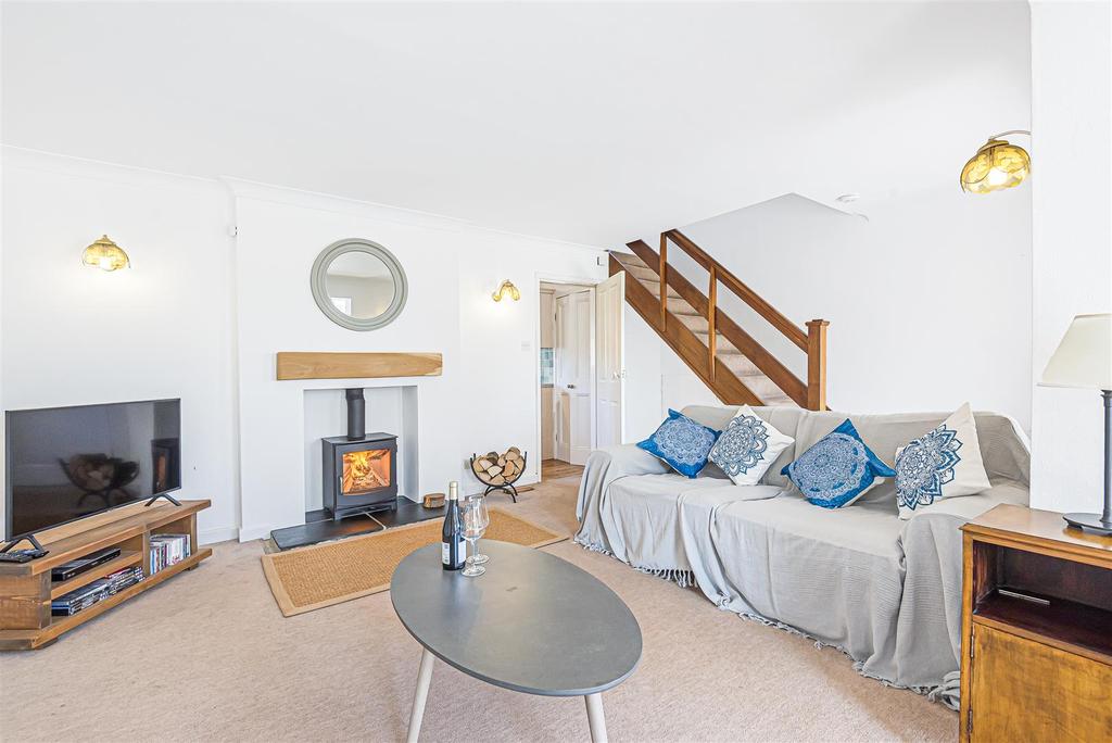 13, South Back Lane, Terrington, York, North Yorkshire YO60 6PX 3 bed