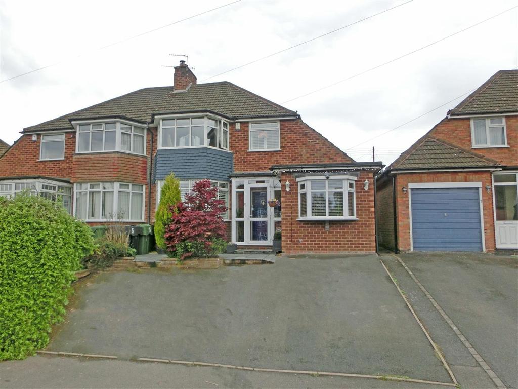Warmington Road, Hollywood, Birmingham 4 bed semidetached house £375,000