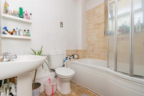 Flat 39, Burnham Estate Burnham Street, London, E2 0JF