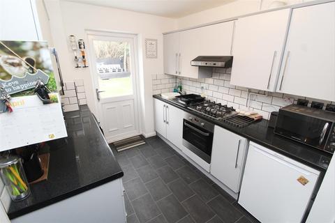6 Collins Walk, Newport Pagnell, MK16 8QE