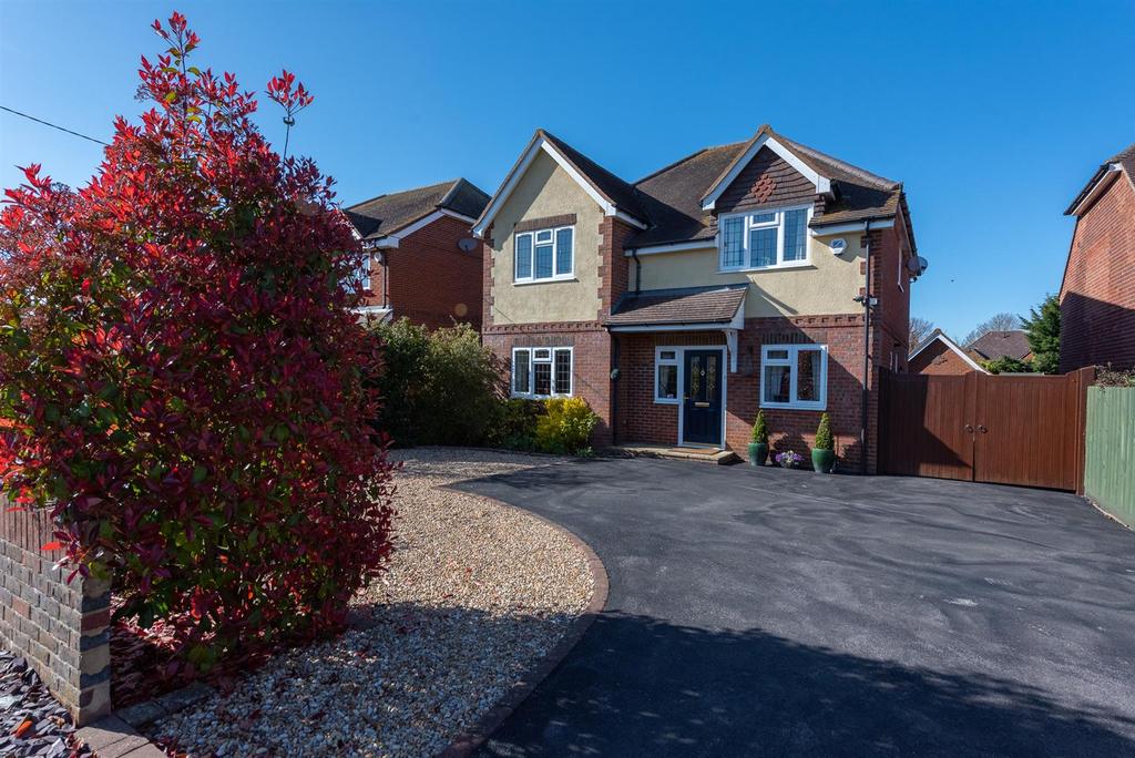 Linden Avenue, Old Basing, Basingstoke 4 bed detached house £830,000