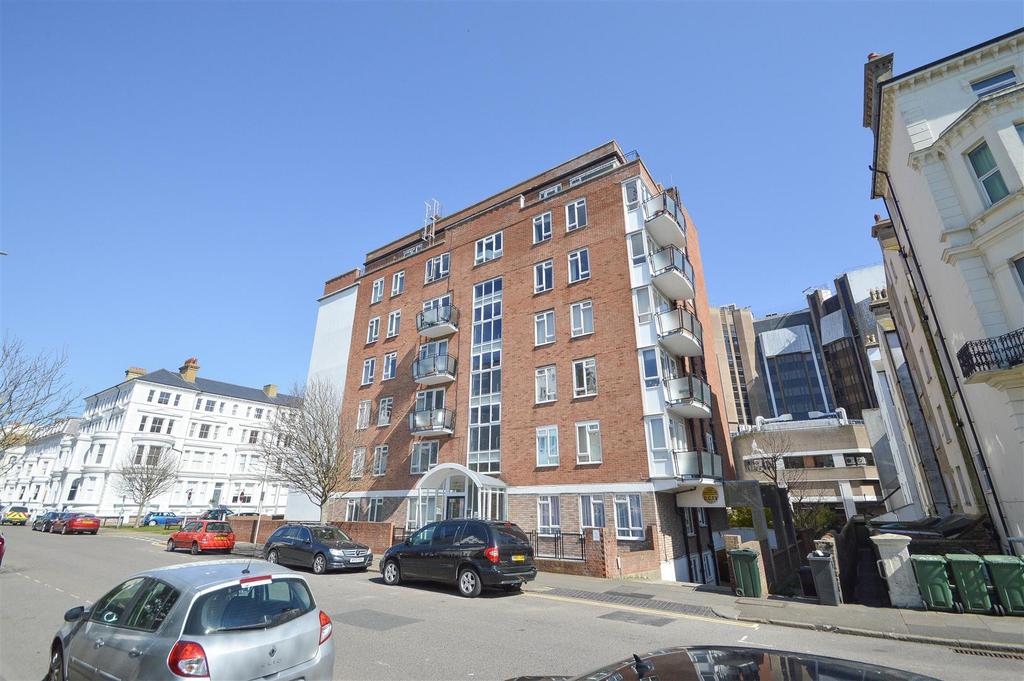 Howard Square, Eastbourne 1 bed flat £140,000