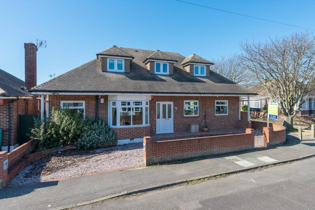 Orchard Close, Ramsgate 4 bed detached house £400,000