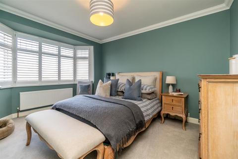 23 Canberra Crescent, West Bridgford, Nottingham, NG2 7FL