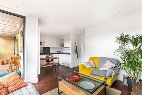 Flat 6, Newington Apartments Aden Grove, London, N16 9NJ
