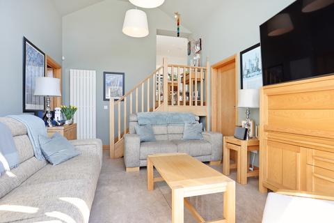 47 Gardiner Road, Edinburgh, EH4 3RL