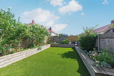 62 Godley Road, London, SW18 3HD
